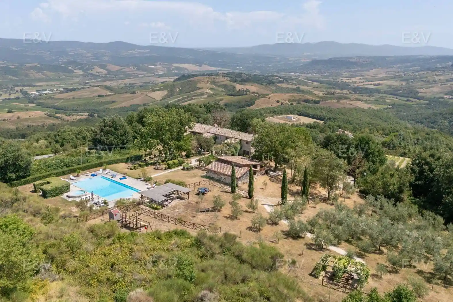 Rustico - Casale in vendita a Castel Viscardo
