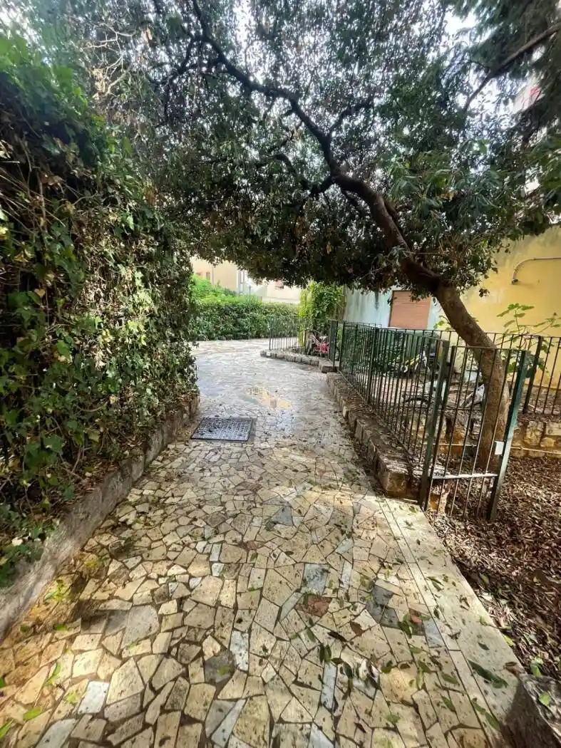 Appartamento in vendita a Palermo