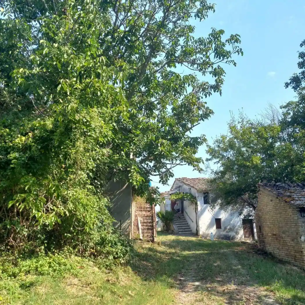 Casa indipendente in vendita a Falerone