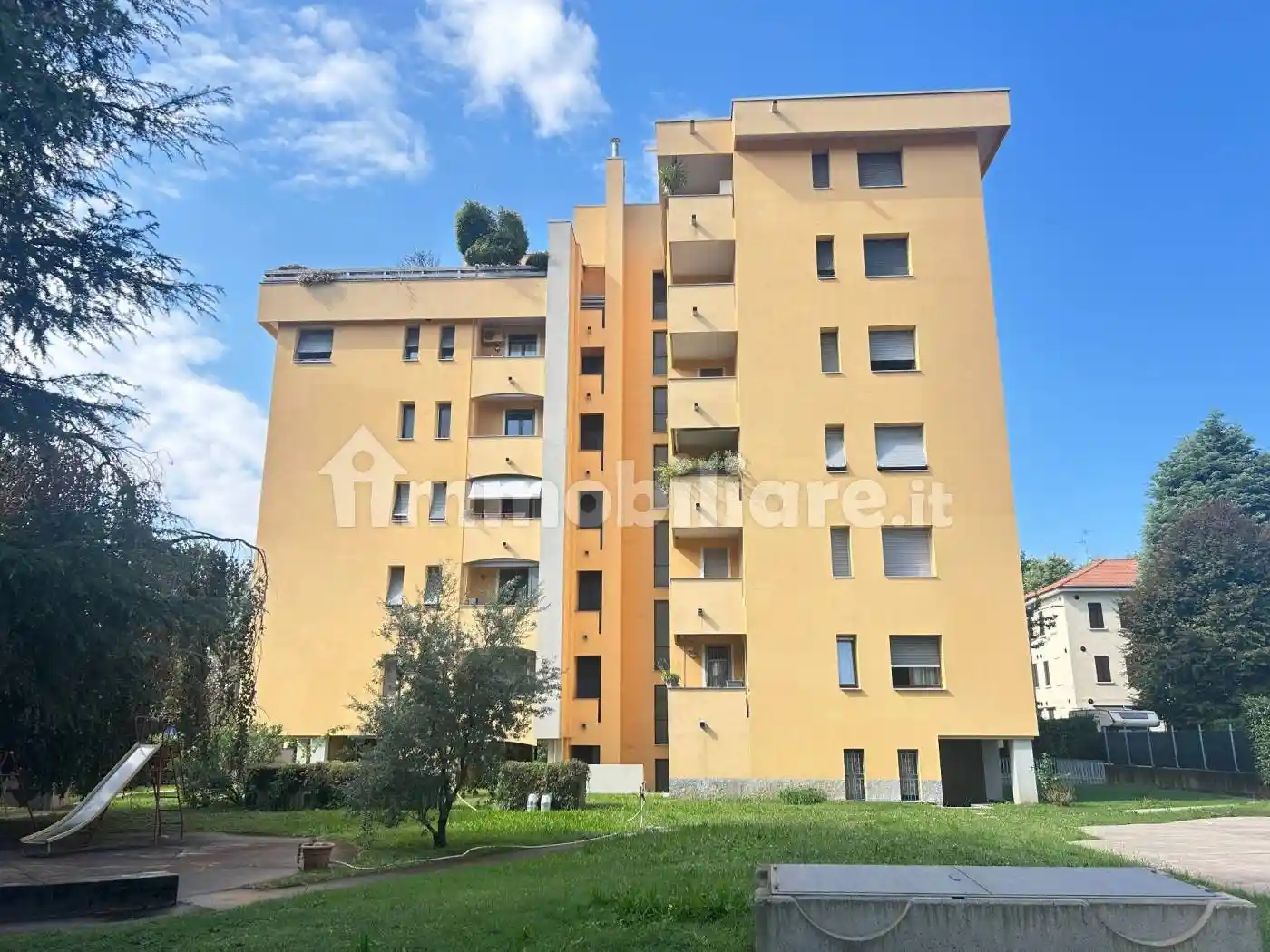 Appartamento in vendita a Desio