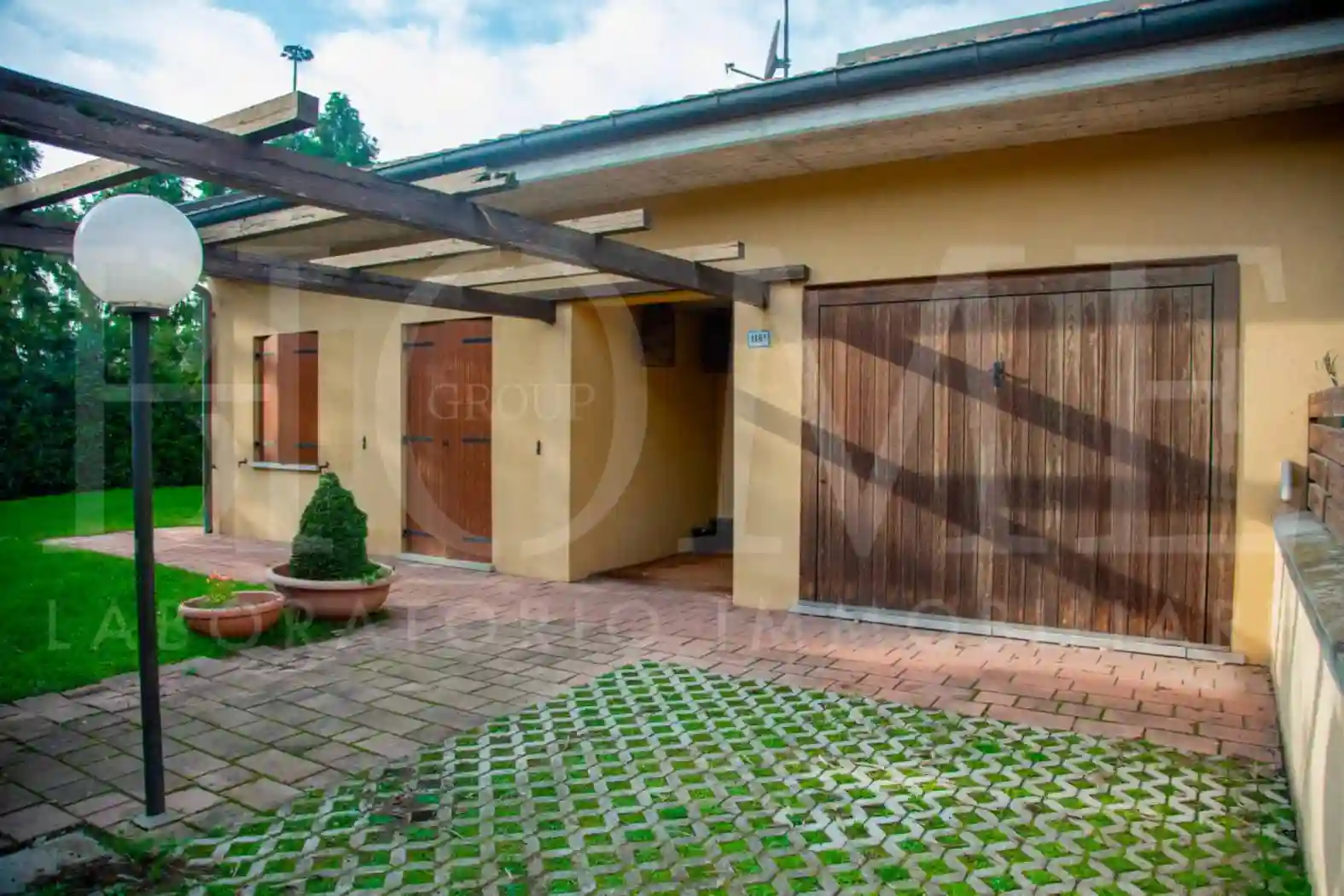 Villa - foto 2