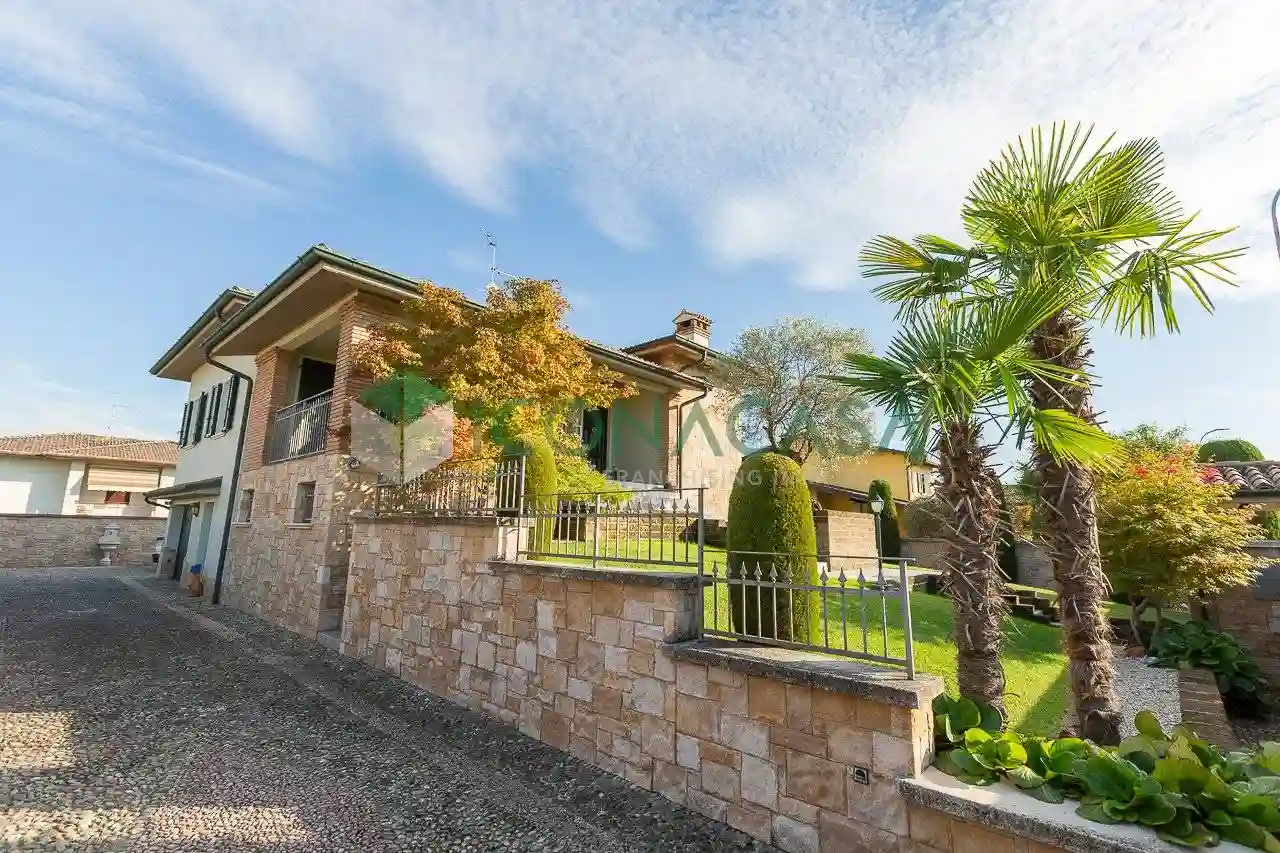 Villa - foto 3