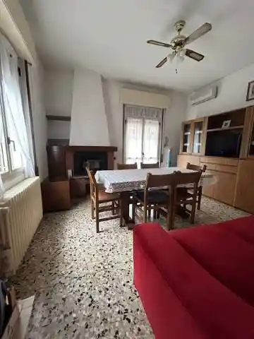 Villa in vendita a Nave