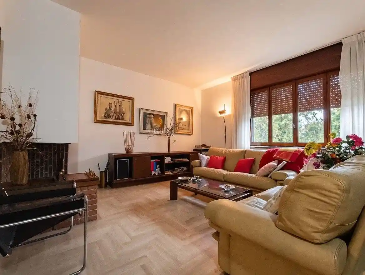 Villa in vendita a Caorso