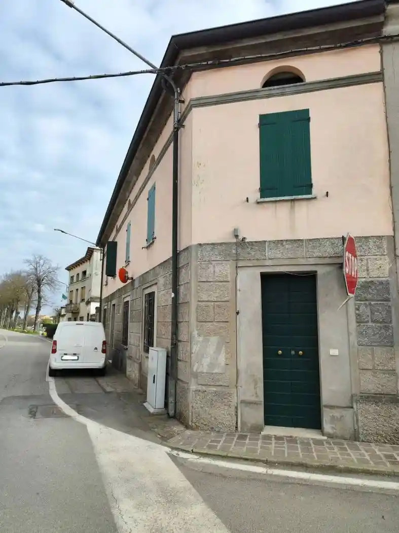 Villa in vendita a Sabbioneta