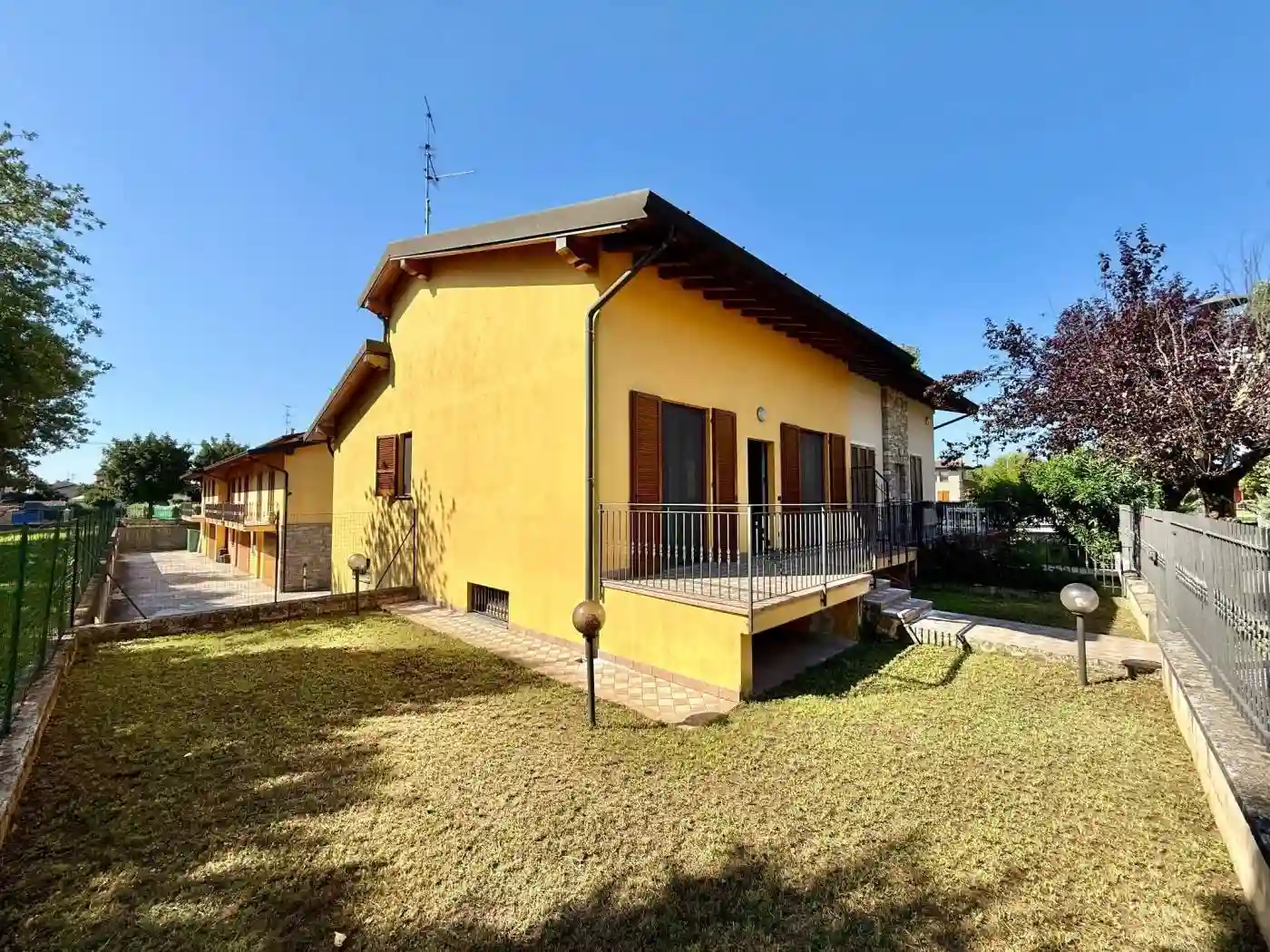 Villa - foto 2
