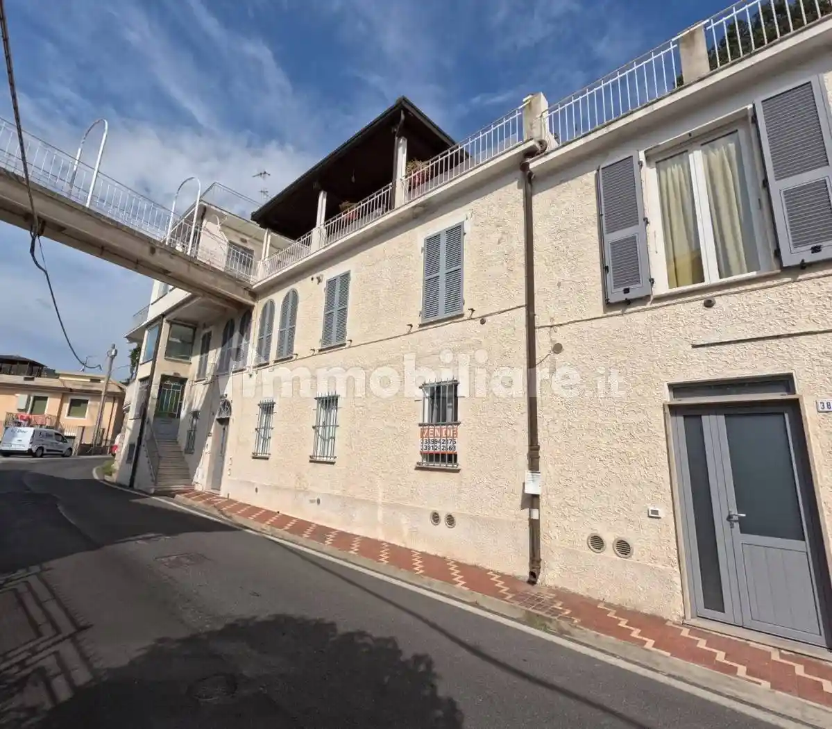 Appartamento in vendita a Finale Ligure