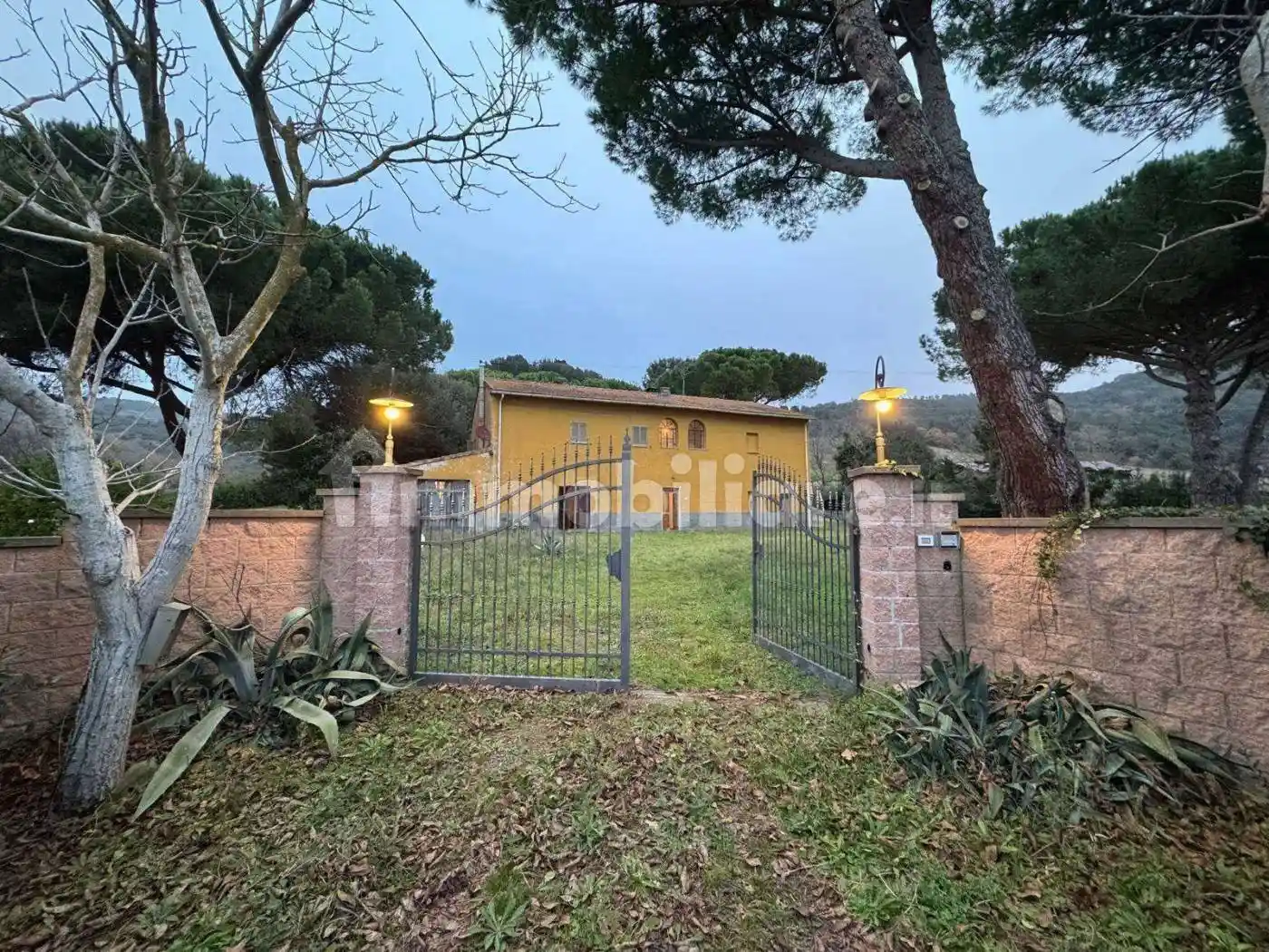 Rustico - Casale in vendita a Riparbella
