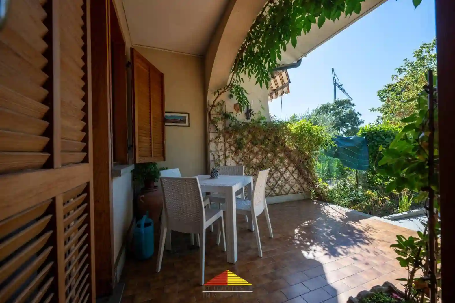 Villa - foto 2