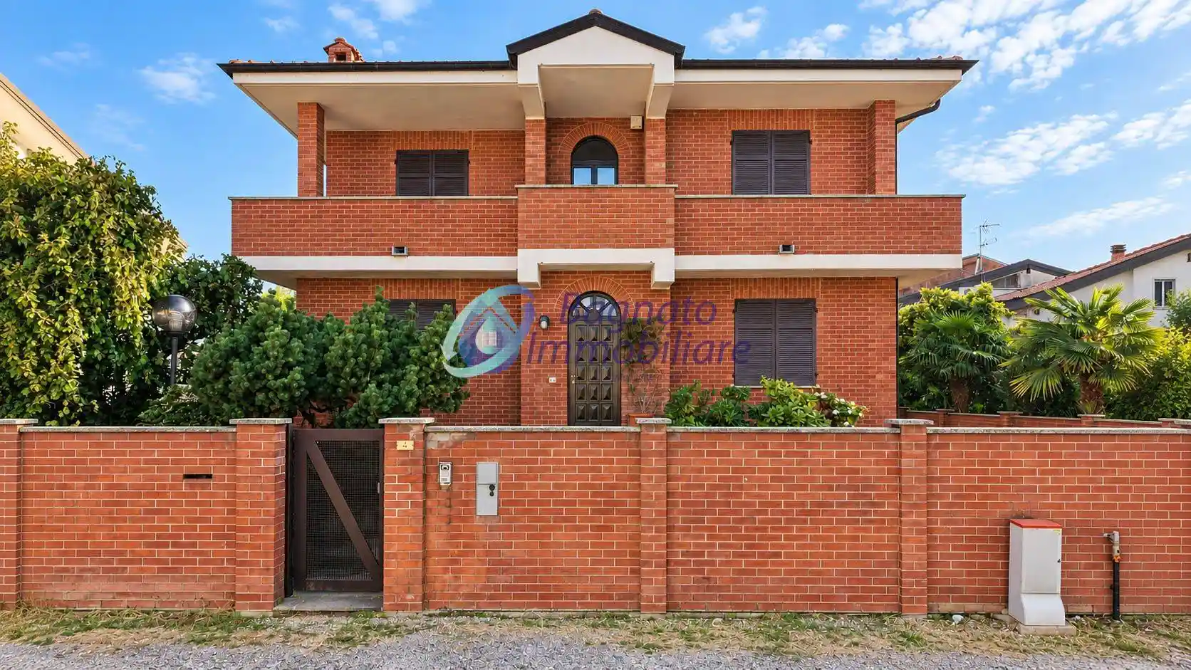 Villa in vendita a Novara