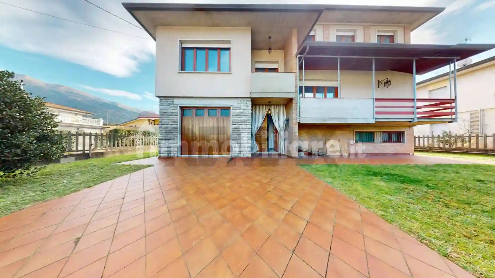 Villa - foto 2