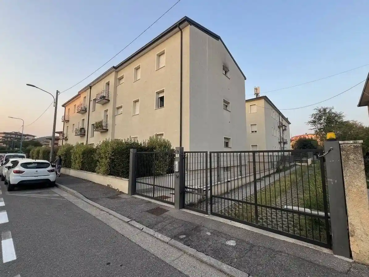 Appartamento in vendita a Brescia