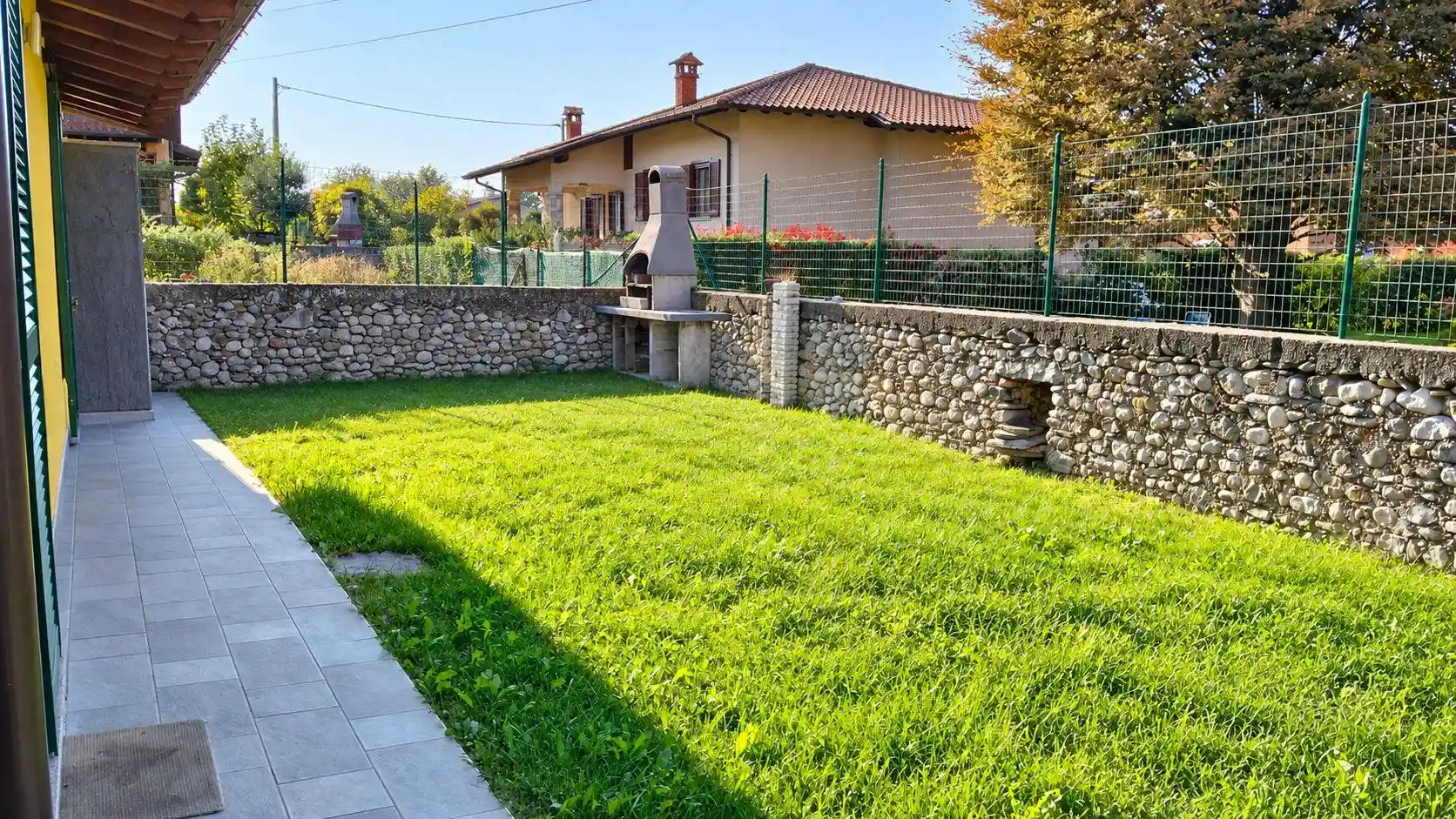 Villa in vendita a Cuvio