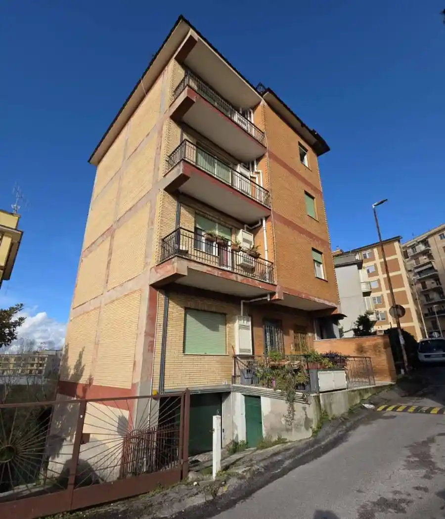 Appartamento in vendita a Frosinone
