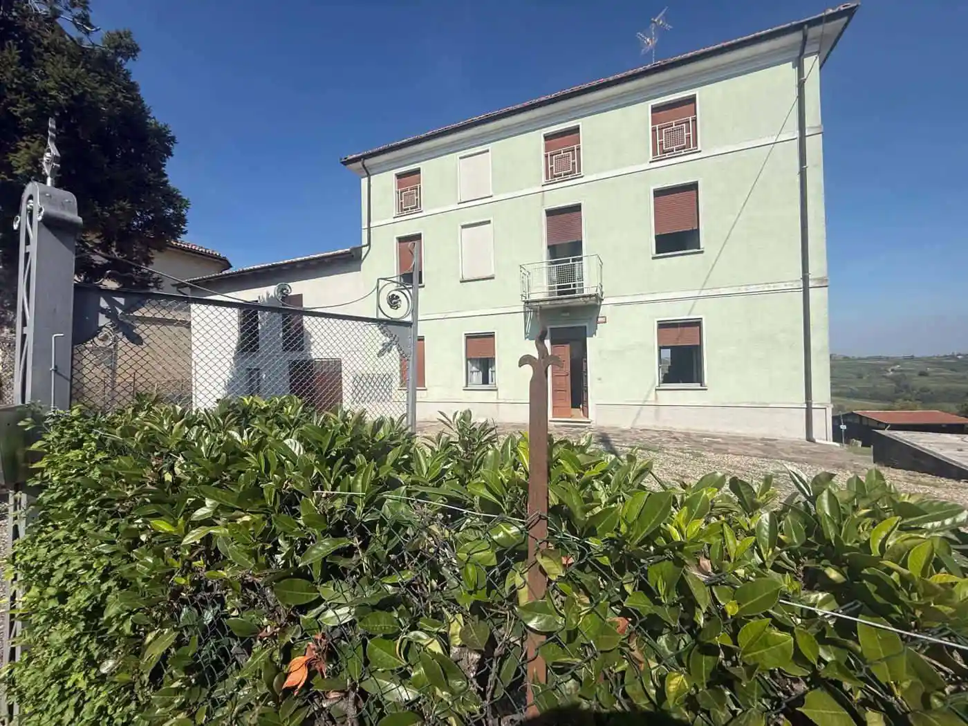 Casa indipendente in vendita a Rovescala