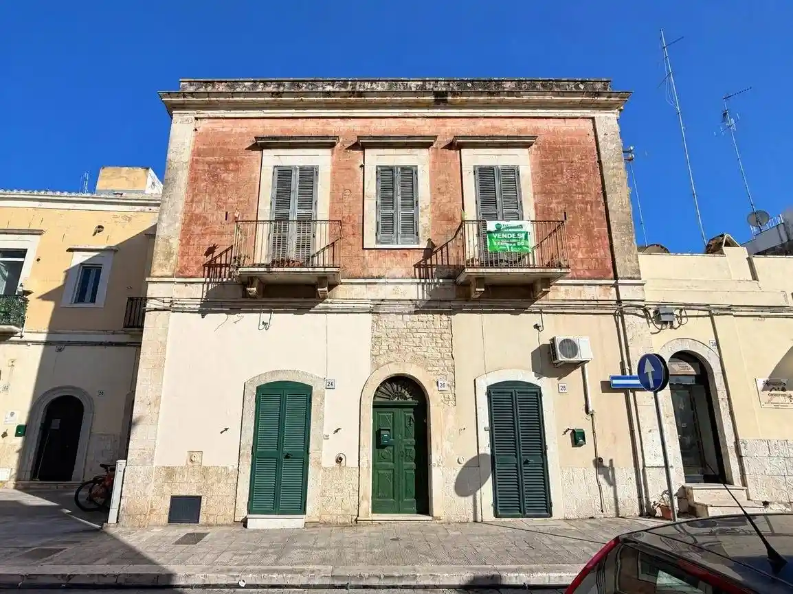 Casa indipendente in vendita a Bari