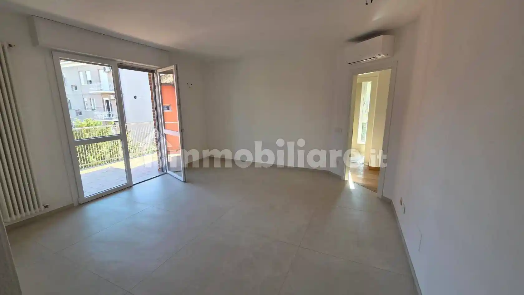 Appartamento in vendita a Modena