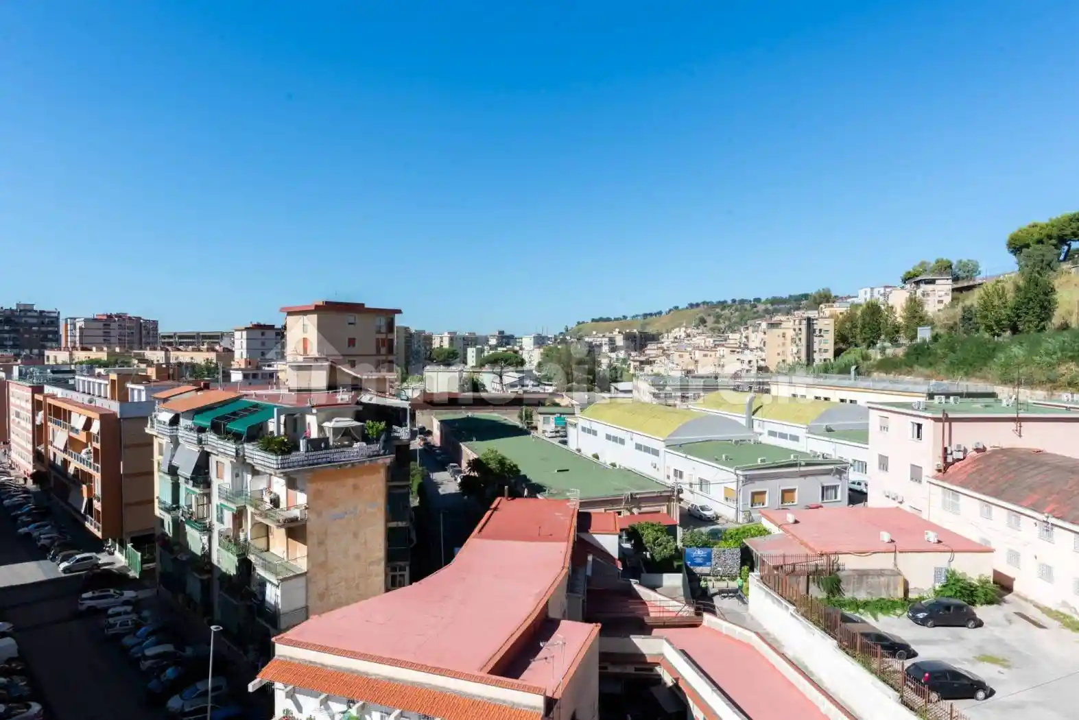 Appartamento in vendita a Napoli