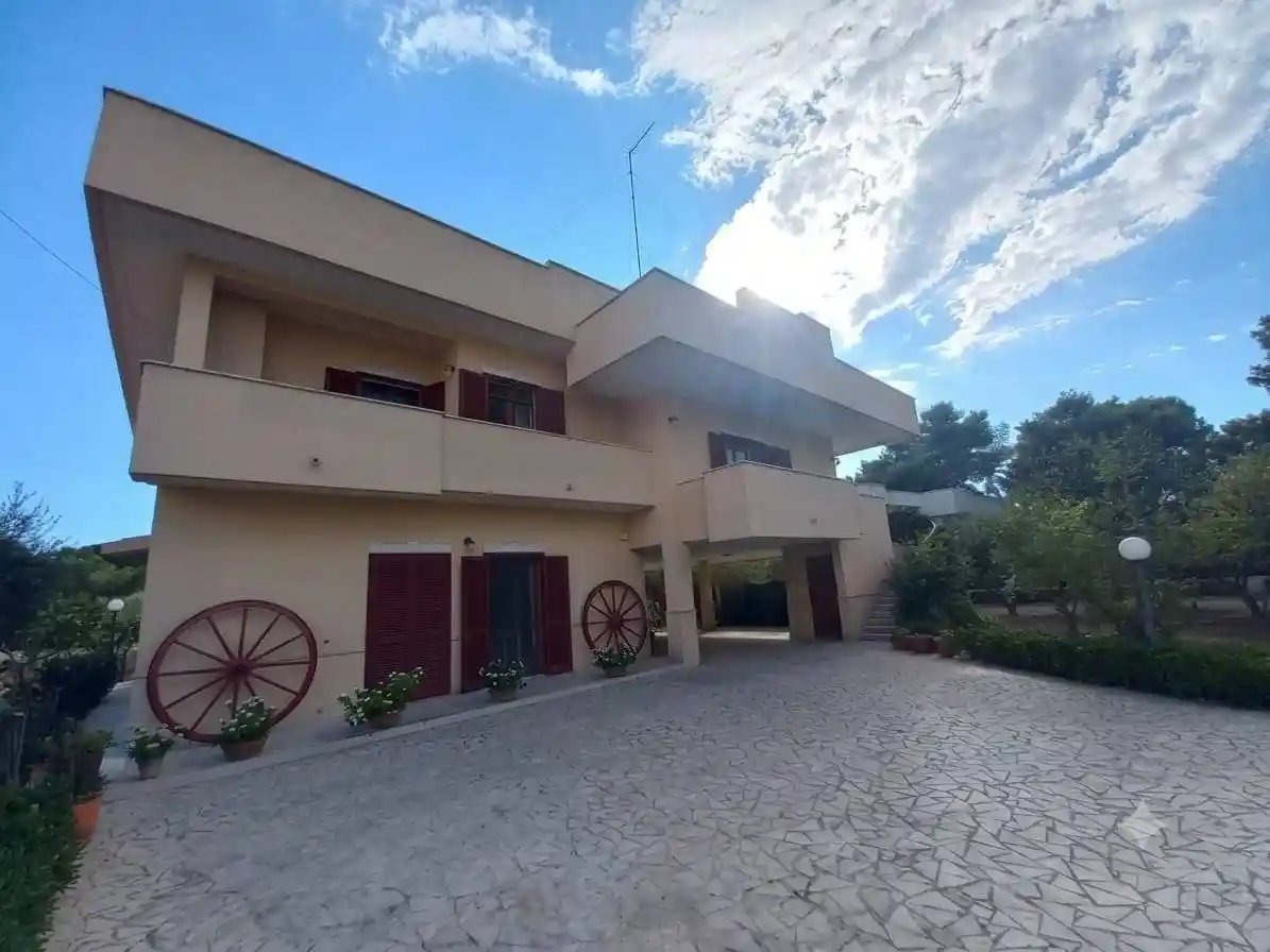 Appartamento in vendita a Taranto