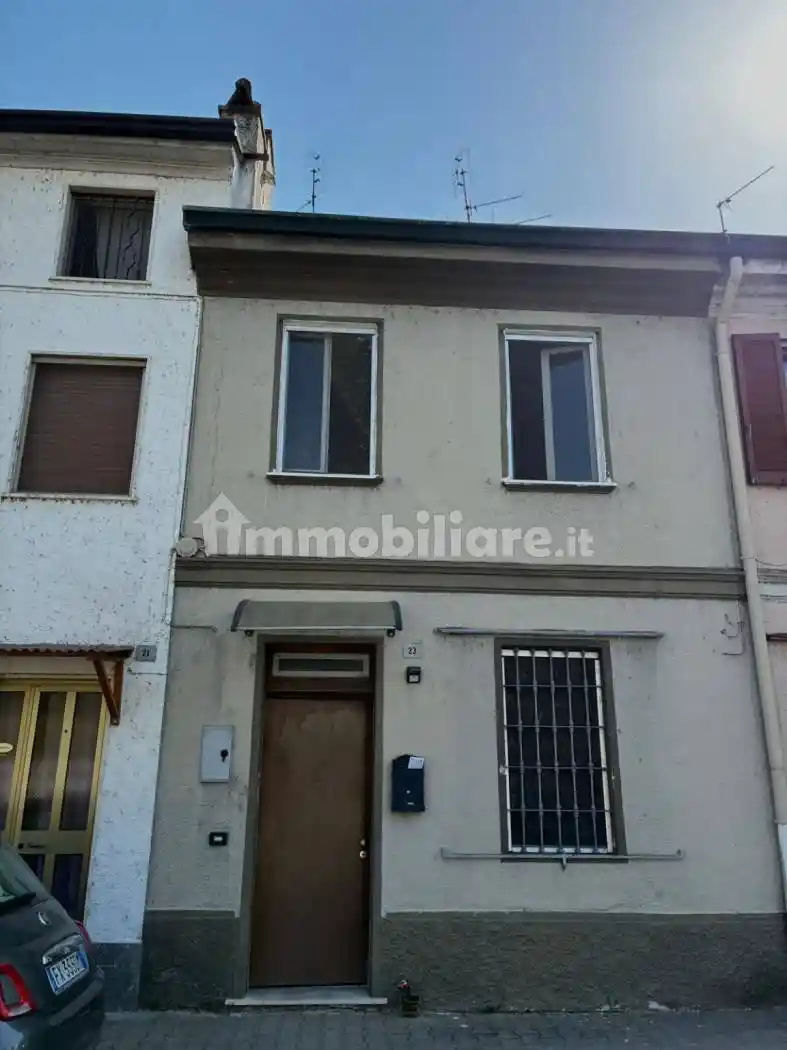 Appartamento in vendita a Zerbo