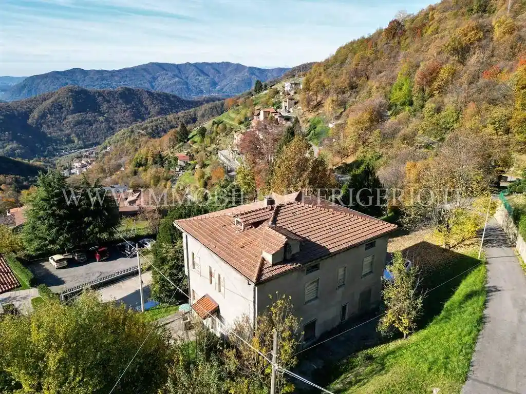 Villa in vendita a Torre de' Busi