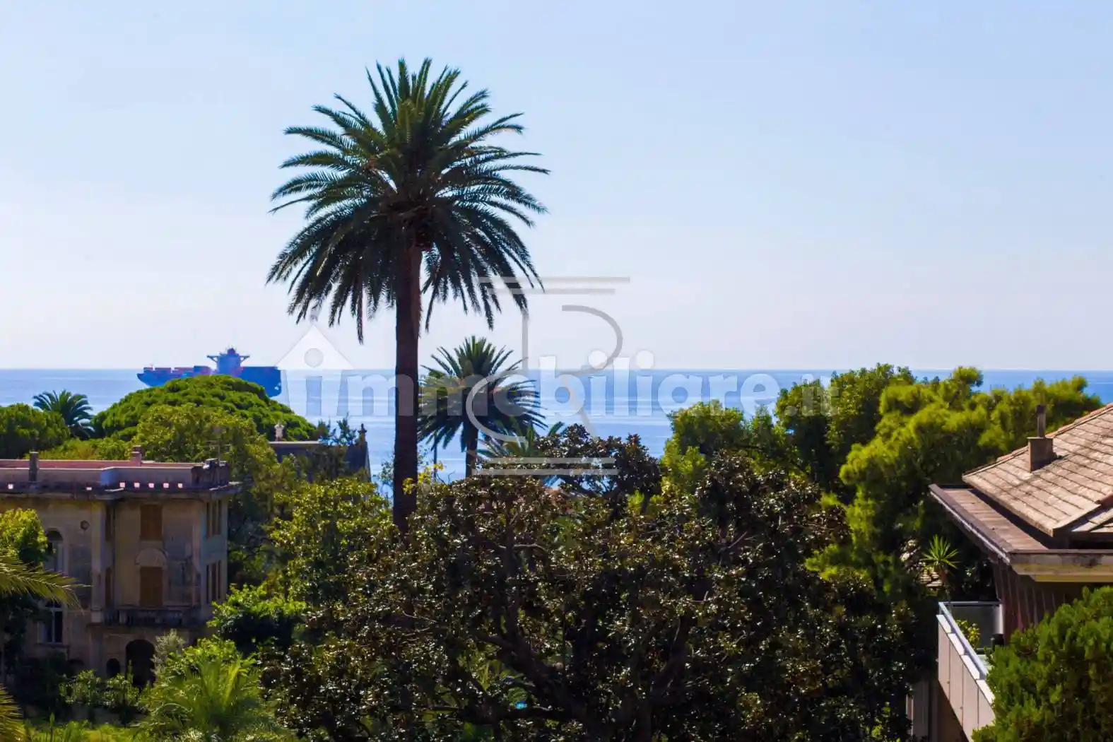 Appartamento in vendita a Genova
