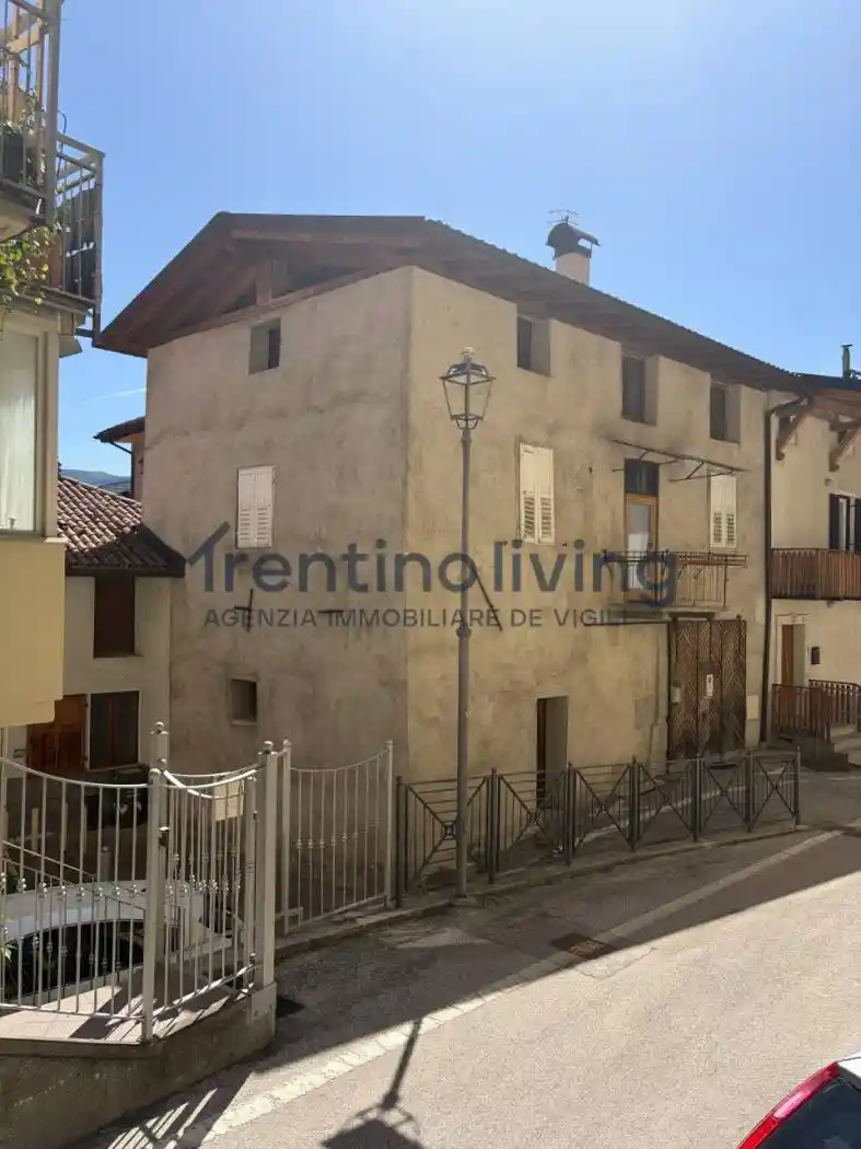 Casa indipendente in vendita a Mezzolombardo