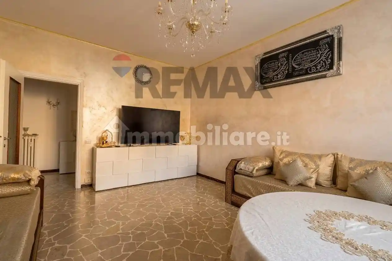 Appartamento in vendita a Carvico