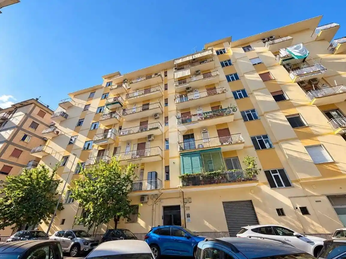 Appartamento in vendita a Salerno