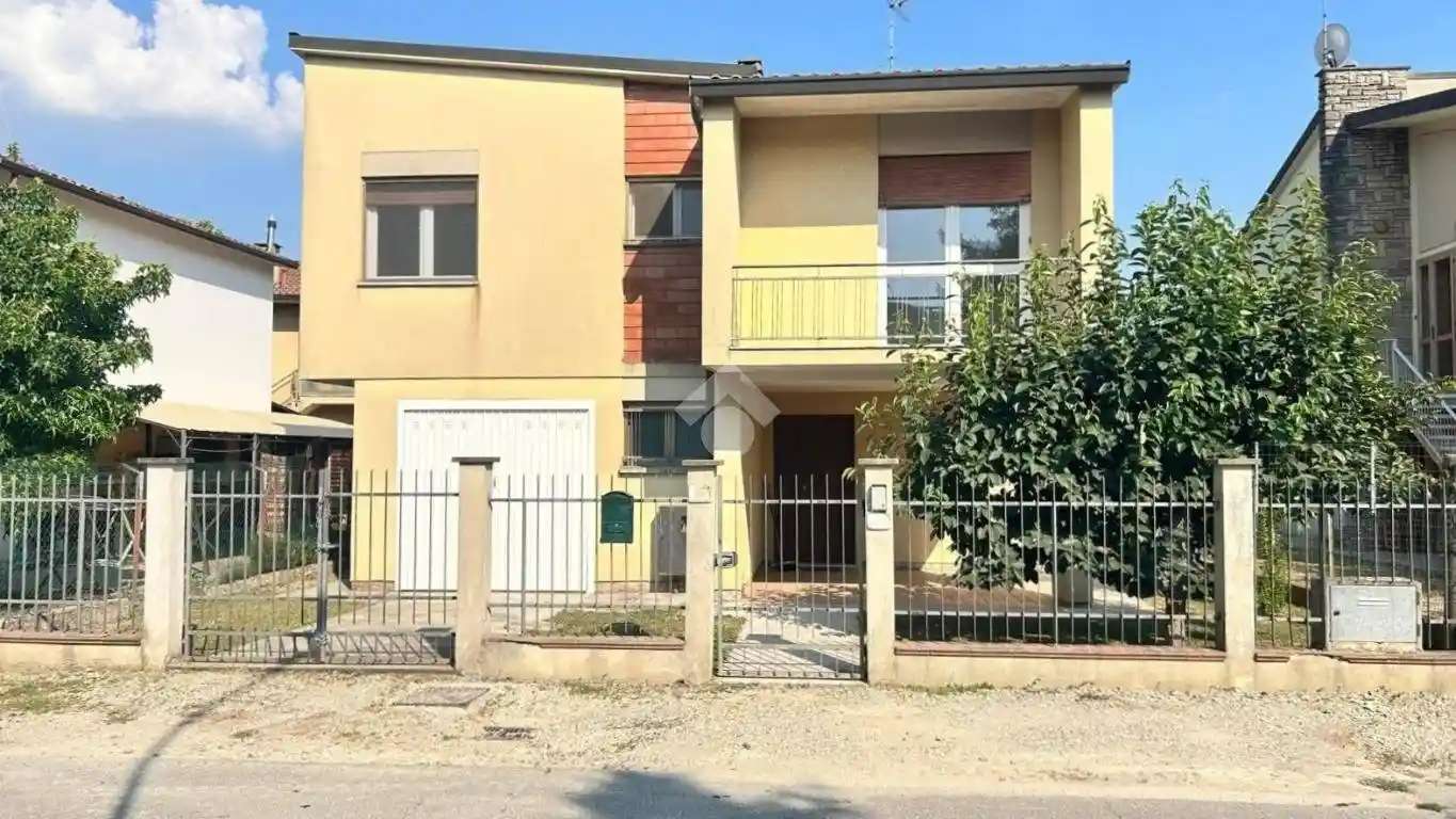 Villa in vendita a Conselice