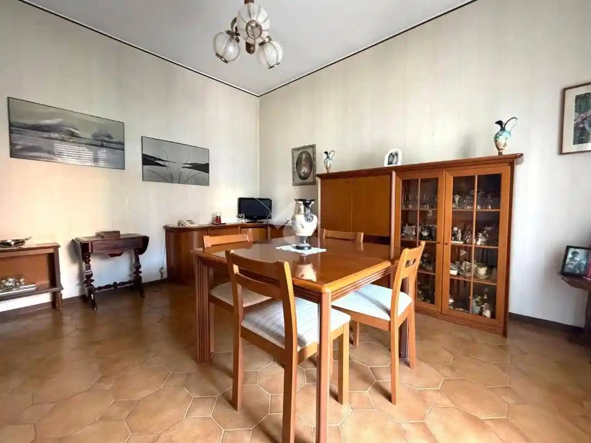 Villa in vendita a Pavia