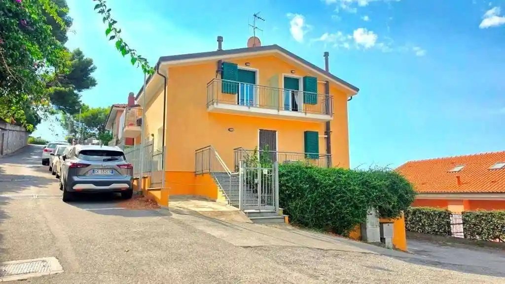 Appartamento in vendita a Andora