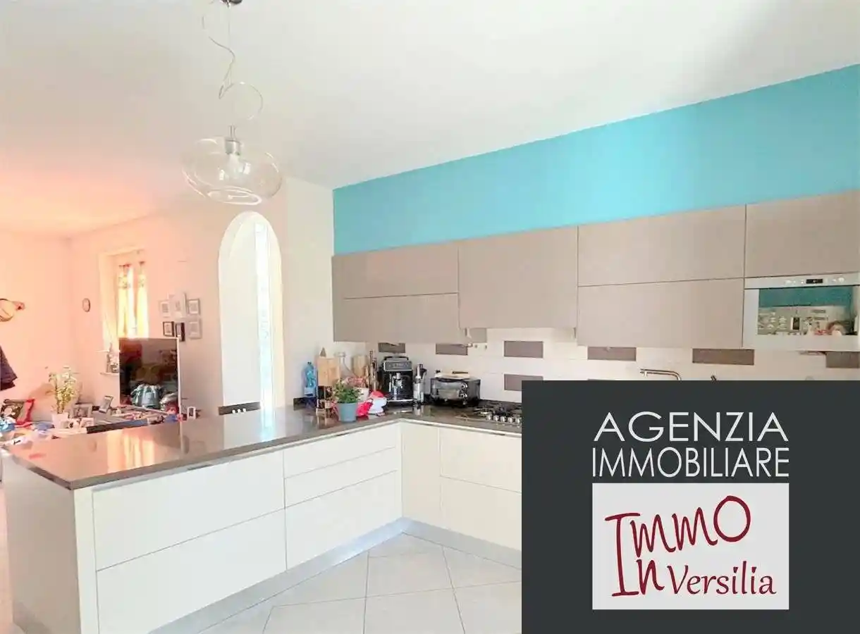 Villa in vendita a Camaiore