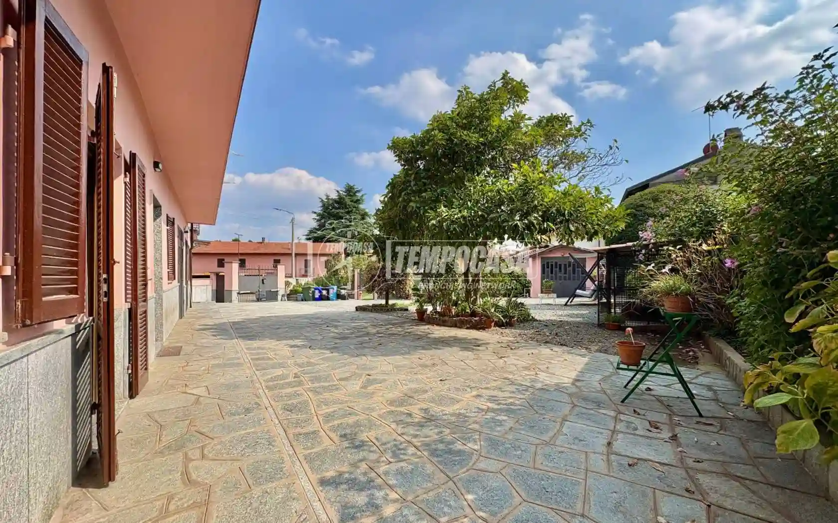 Villa - foto 2