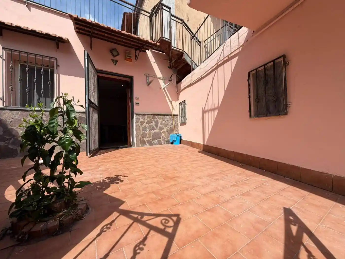 Appartamento in affitto a Napoli