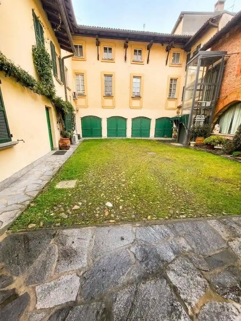 Appartamento in vendita a Pavia