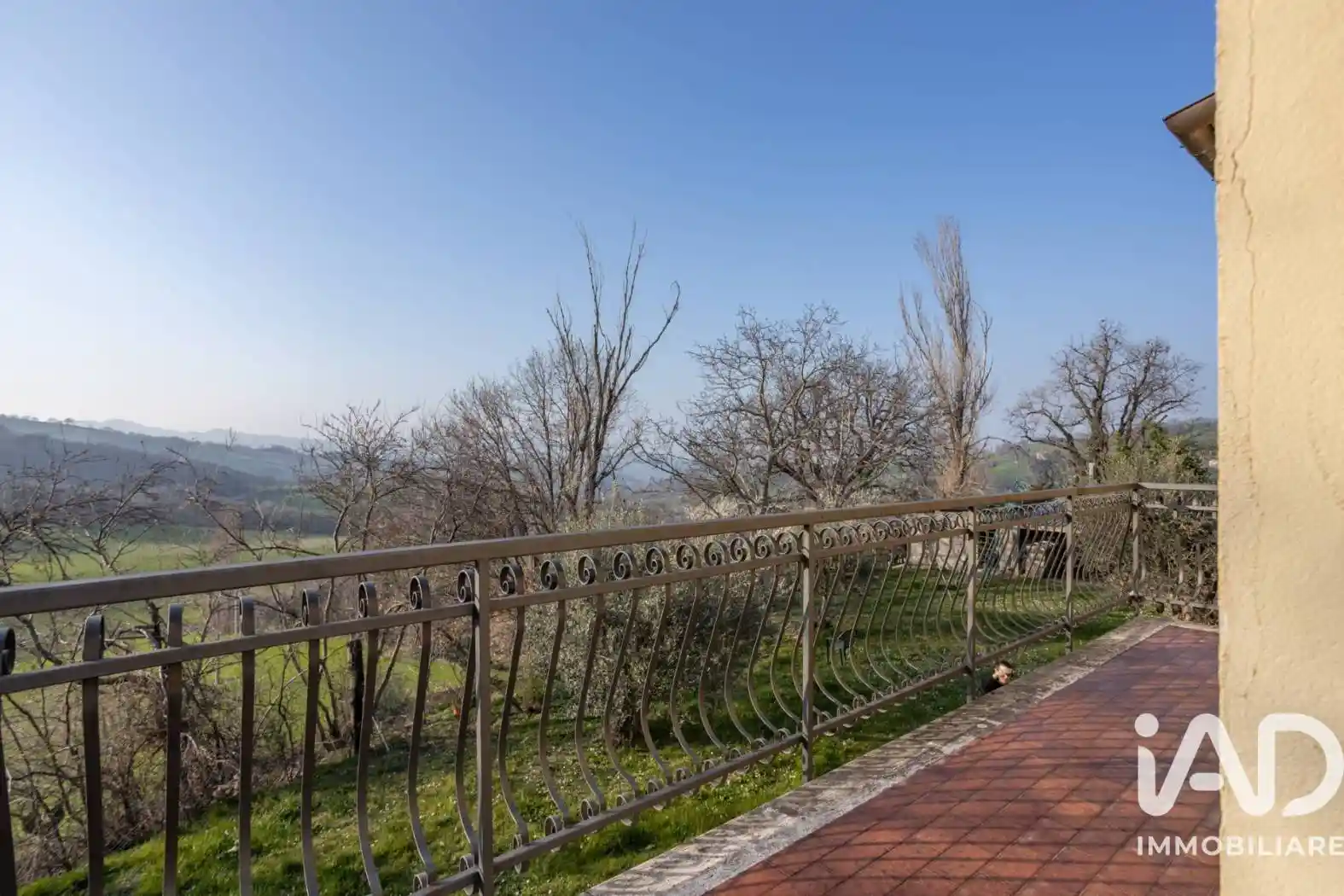 Villa in vendita a Pergola