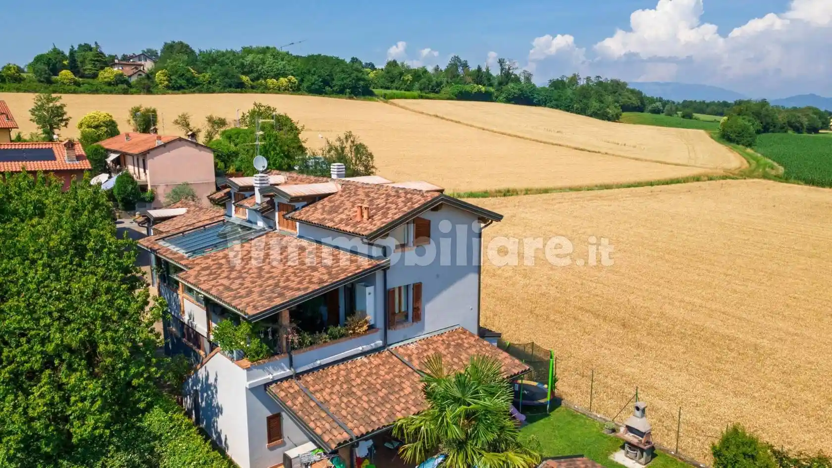 Appartamento in vendita a Usmate Velate