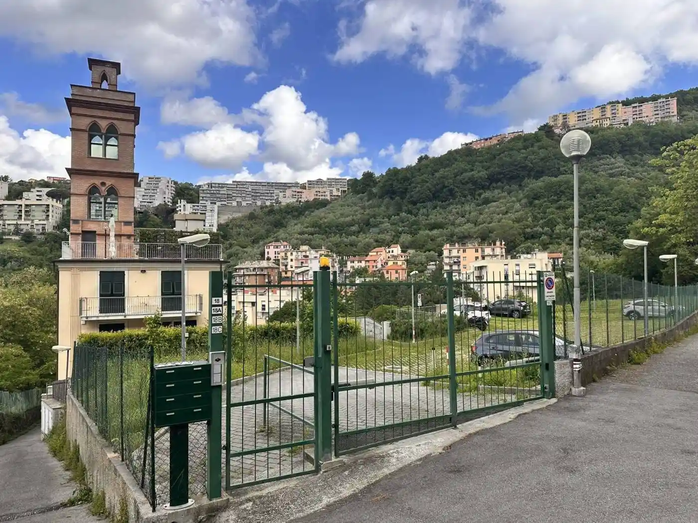Appartamento in vendita a Genova