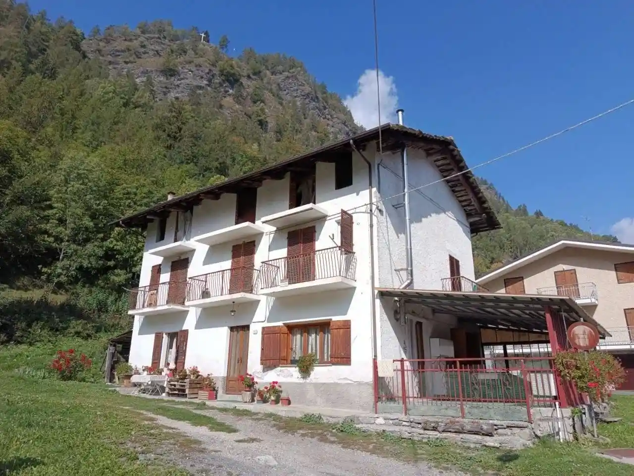 Appartamento in vendita a Casteldelfino