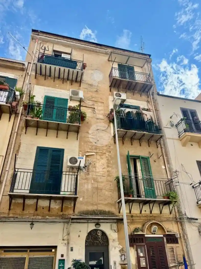 Appartamento in vendita a Palermo