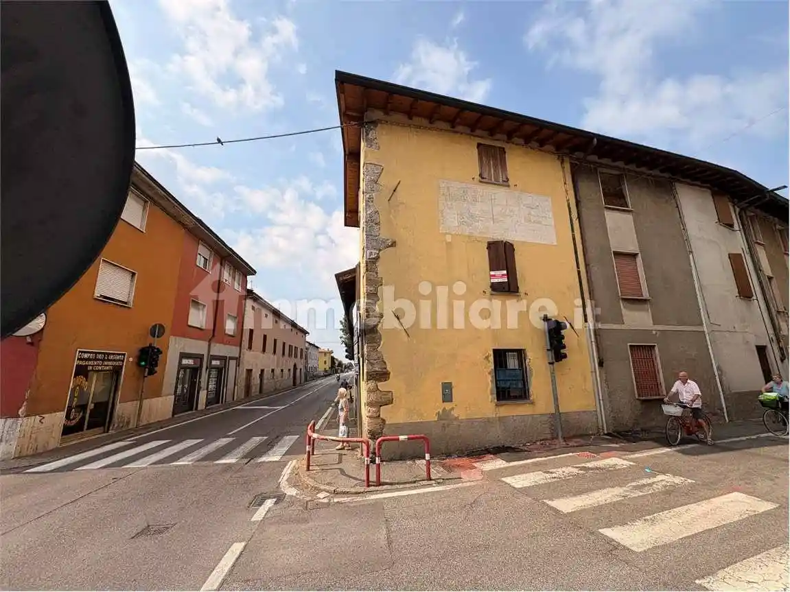 Appartamento in vendita a Madone