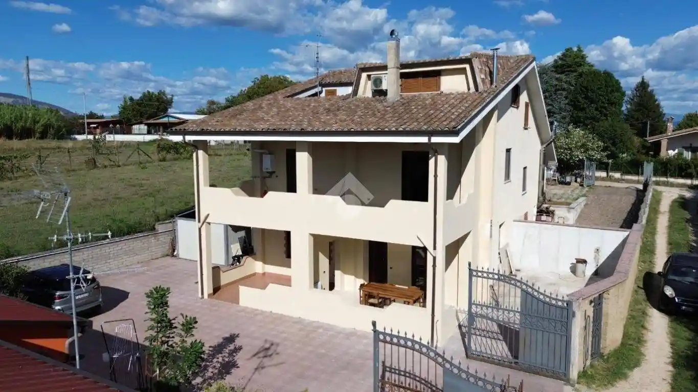 Villa in vendita a Valmontone