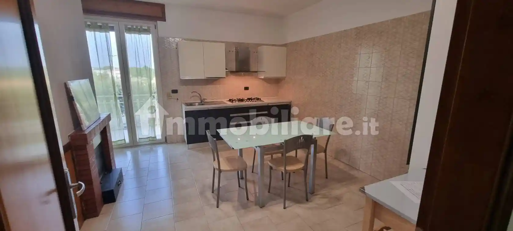Appartamento in affitto a Marsicovetere