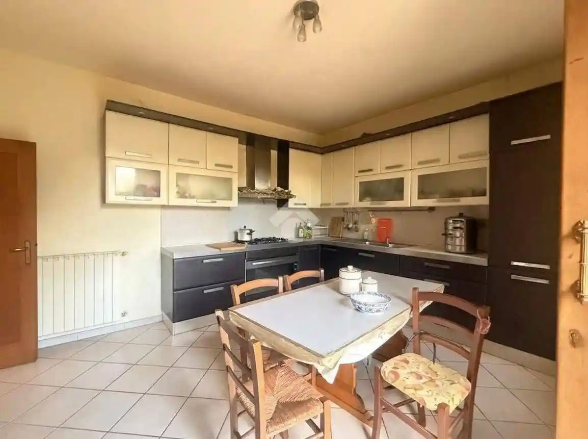 Appartamento in vendita a Prato