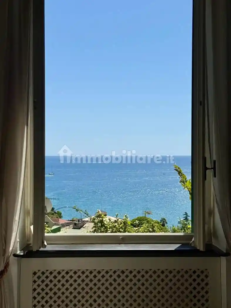 Appartamento in vendita a Santa Margherita Ligure