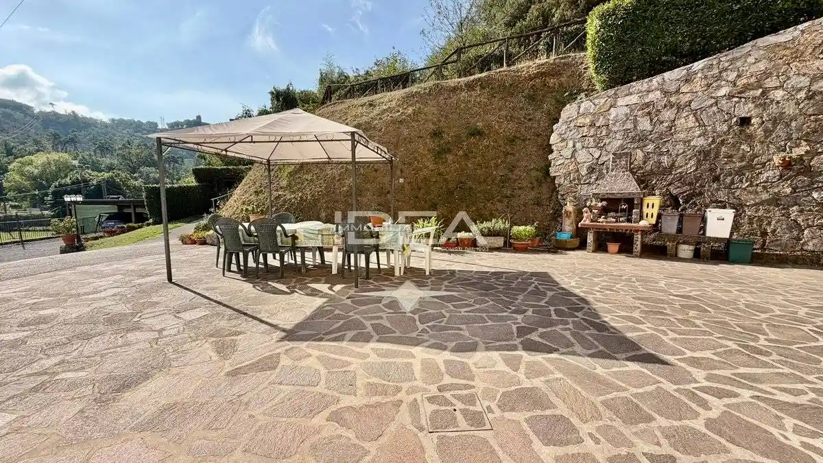 Villa in vendita a Lucca
