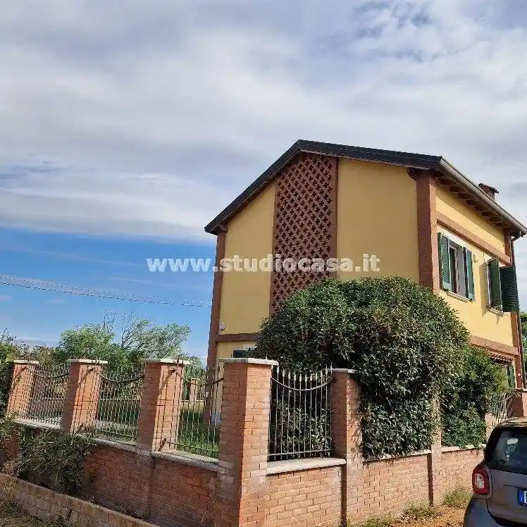 Villa in vendita a Comazzo