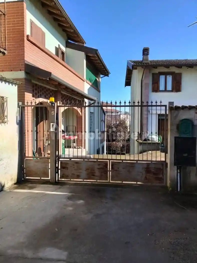 Casa indipendente in vendita a Palestro