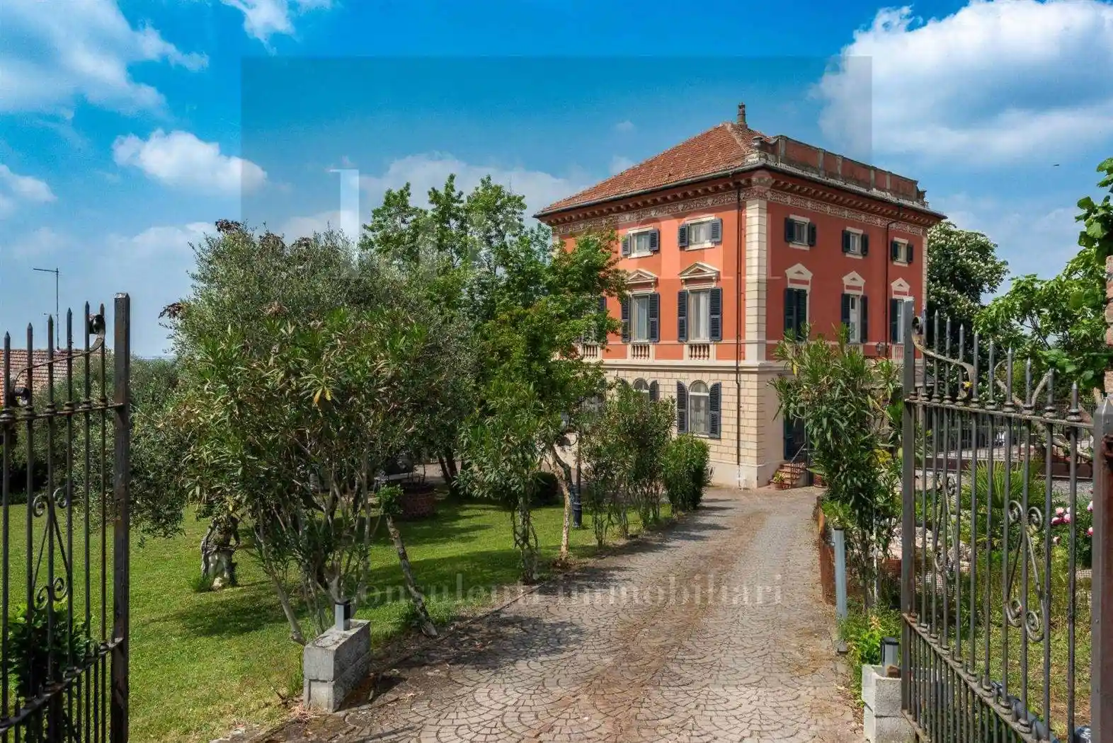 Appartamento in vendita a Tortona